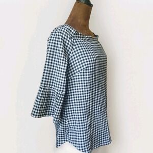White House Black Market Off The Shoulder Top Black White Check‎ Size S Cotton